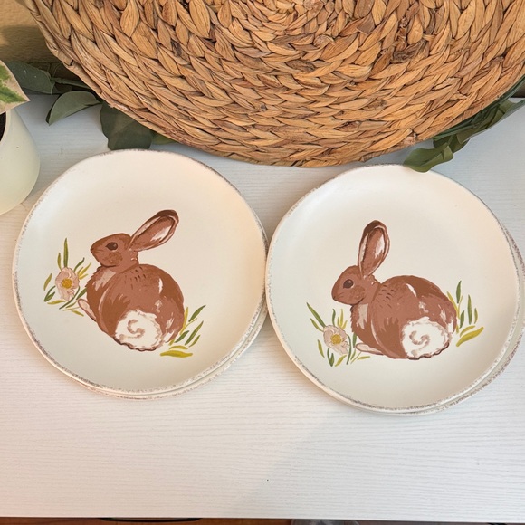 Charming Rabbit Design Plates - Picture 2 of 9